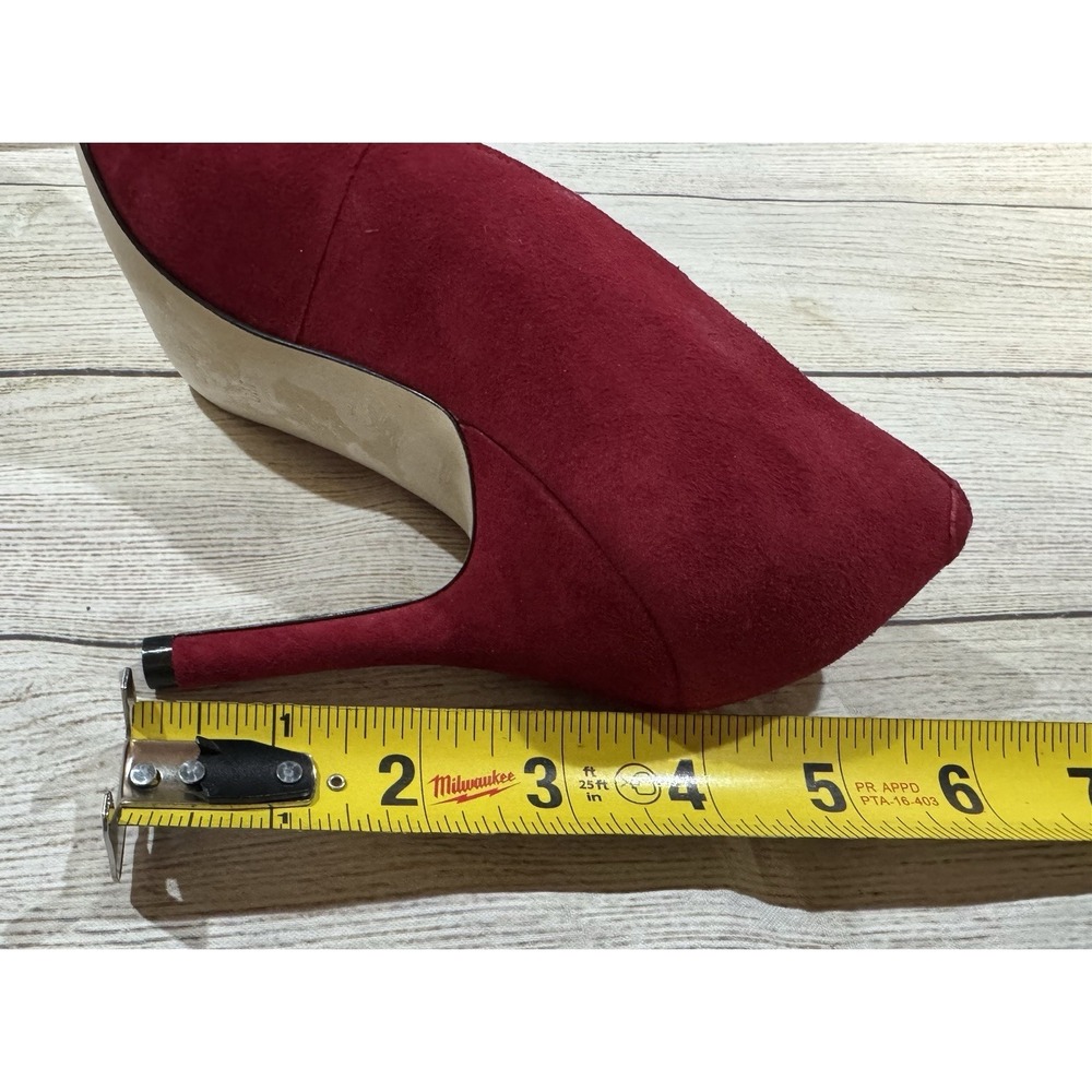 Beautiful Marc Fisher Red Suede Pointed Toe Pumps Stiletto Heels Womens Sz 6 M - Picture 7 of 8